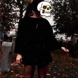 Meet your Posher, Alyxandra